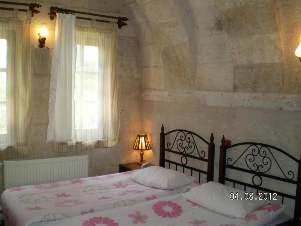 Nature Park Cave Hotel Гьореме Номер фото