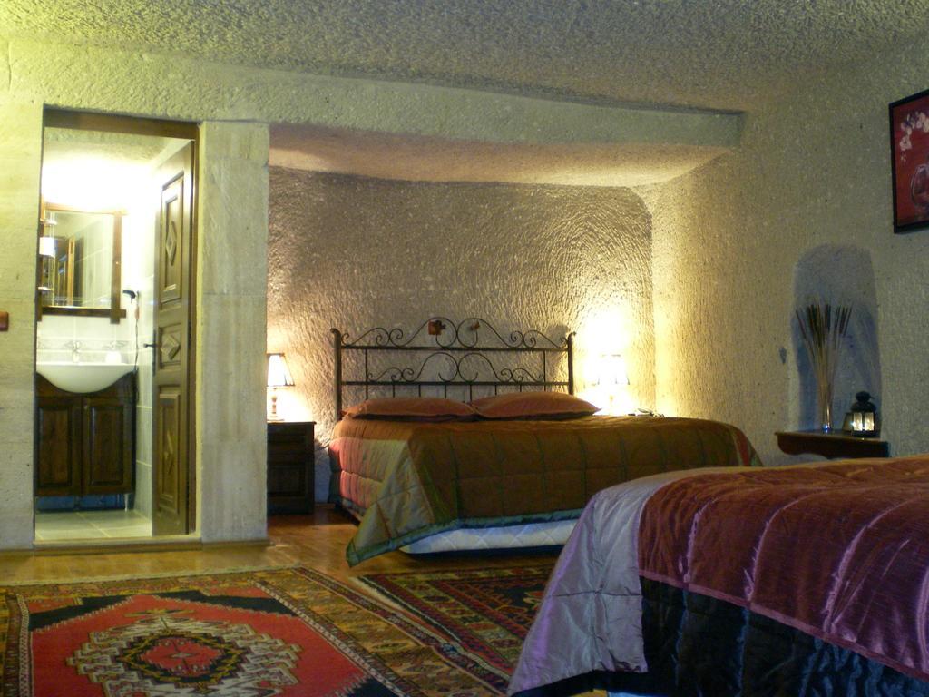 Nature Park Cave Hotel Гьореме Екстер'єр фото