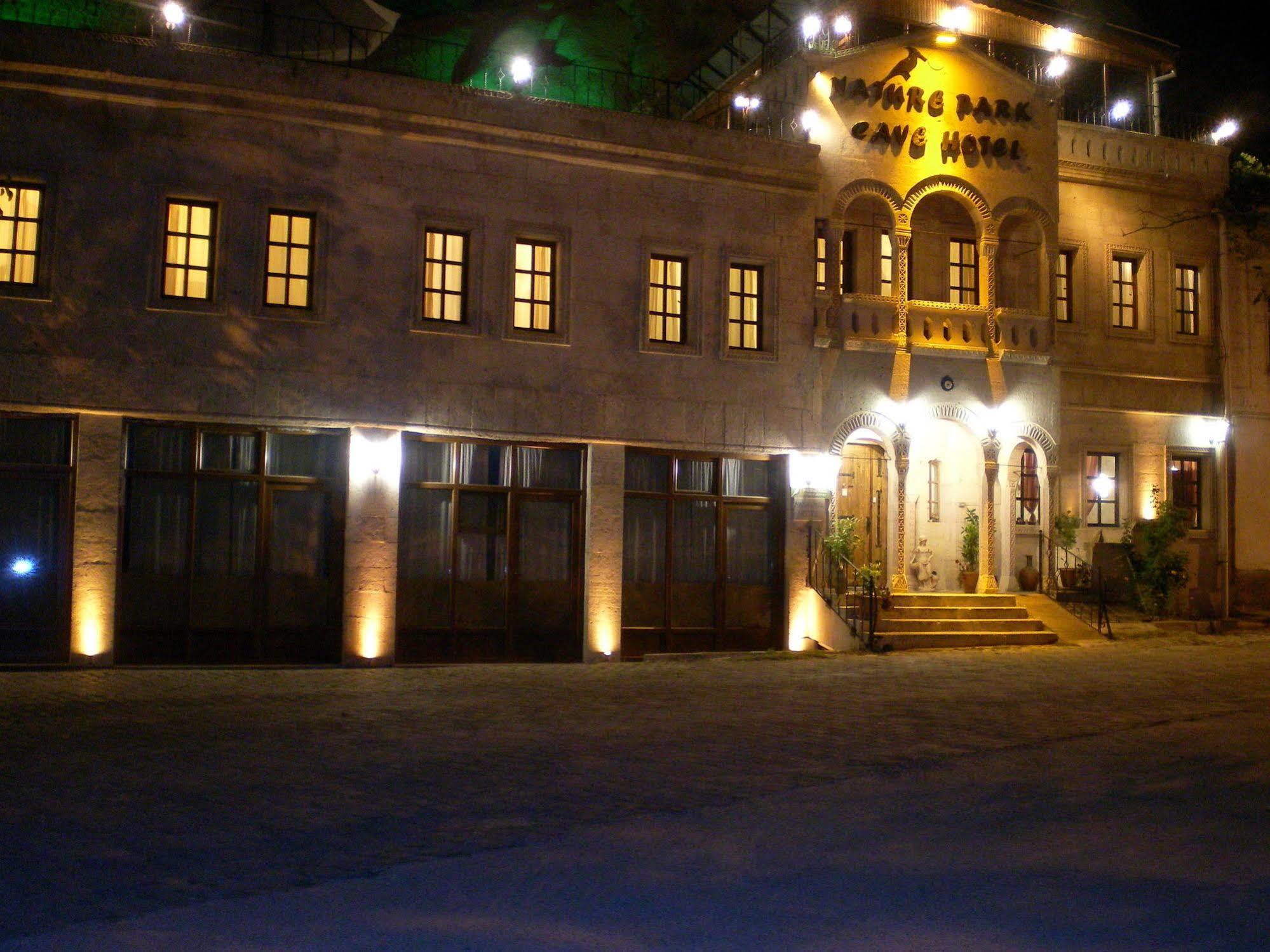 Nature Park Cave Hotel Гьореме Екстер'єр фото